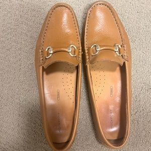 Rockport size 10 driving shoe moccasins.